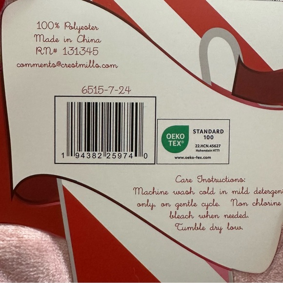 NWT-Peppermint Candies Plush Oversized Throw By Candy Cane Dandies 60” x 70” - Picture 6 of 6